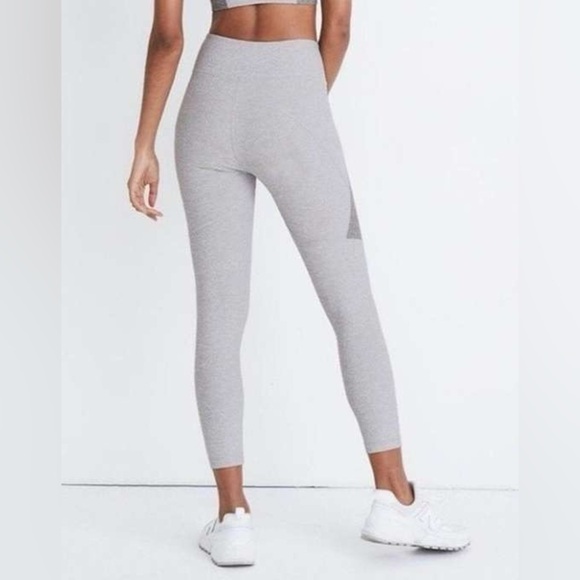 Outdoor Voices Two Tone Marled Grey White Leggings 25" Inseam Size Small - Picture 2 of 9